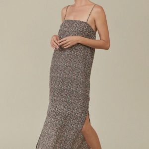 Acacia Awa dress in tropic